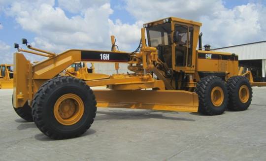 16H Grader for hire
