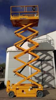 33' Electric Scissor Lift Haulotte Comp 12 for hire