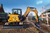 8 tonne excavator on rubber pads with rock breaker