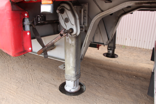 1998 Freighter 36 Pallet Drop Deck Curtainsider B Double Set