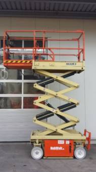 JLG Scissor 1932E3 for hire
