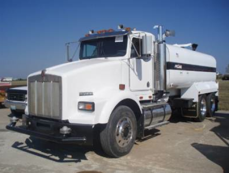 2012 Kenworth 6x4 14,000L Watercart for hire
