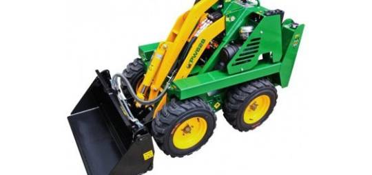 KANGA LOADER WITH 4 IN 1 BUCKET for hire