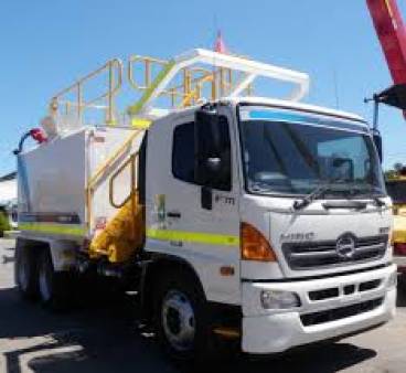 14,000 Litre Water Cart for hire