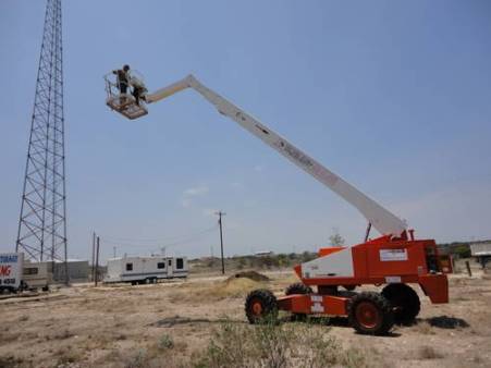 Snorkel PRO66 Straight Stick Boom Lift for hire