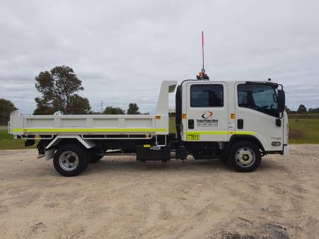 Tray Truck / Tilt Tray Truck