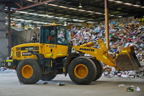 WA250 IT Loader for hire
