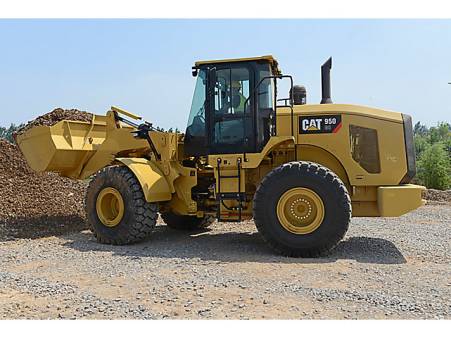 Caterpillar 950 Loader for hire