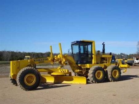 777 Komatsu Grader for hire