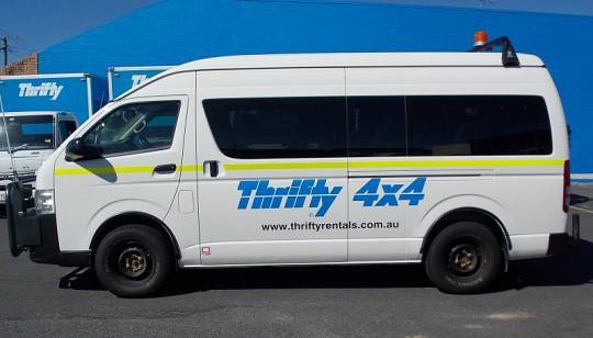 4WD 12 Seat Bus, Manual, Mine Equipped for hire