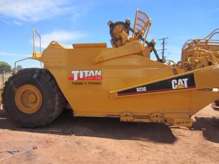 CAT 623G Motor Scraper