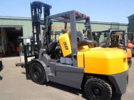 4.6 - 8.0 Tonne Forklift for hire