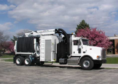 Vacuum Excavation Truck for hire