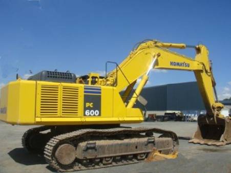 Komatsu PC600-8 Excavator for hire