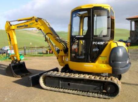 1999 Komatsu PC45R 4.5 Tonne Excavator for hire
