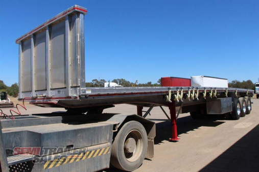 2014 East BSII Flat Top Semi Trailer