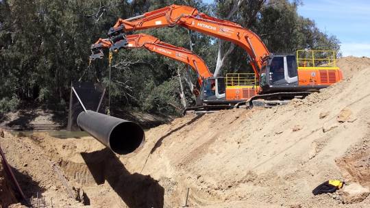Hitachi ZX330-3 - 35 Tonne Excavator