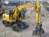 Excavator 16 Tonne - wheeled with breaker attachment