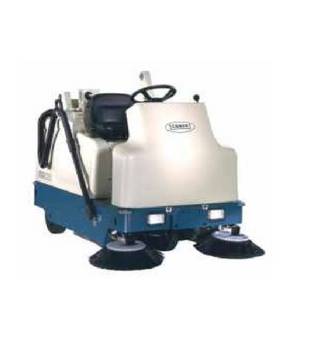 Ride On Sweeper Tennant 6200 for hire