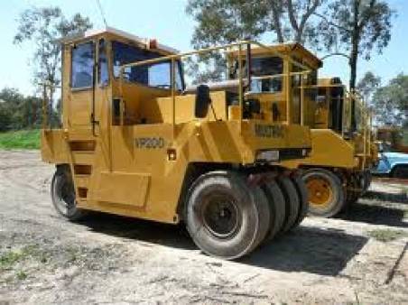 10 Tonne Multi Tyred Roller for hire