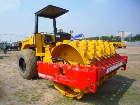 DYNAPAC 16 Tonne Padfoot Roller for hire