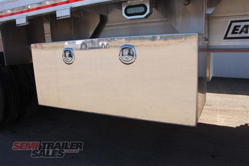 2014 East BSII Flat Top Semi Trailer