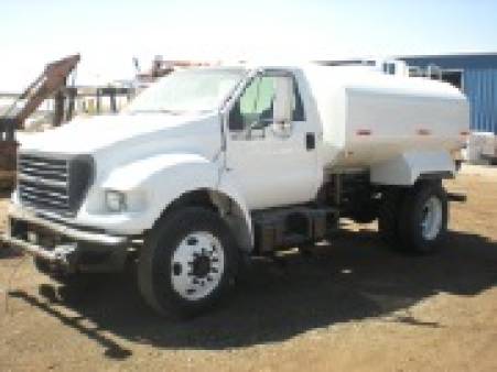 Isuzu 650 8,000 Litre Watercart for hire