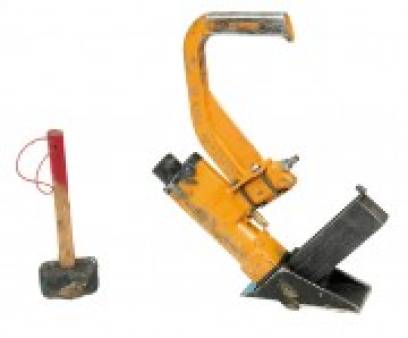 SECRET NAIL GUN  FLOORING NAIL GUN for hire
