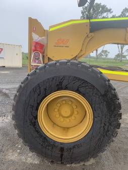 Grader 14M / H / G or Equivalent