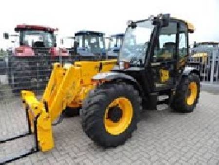 Telehandler for hire
