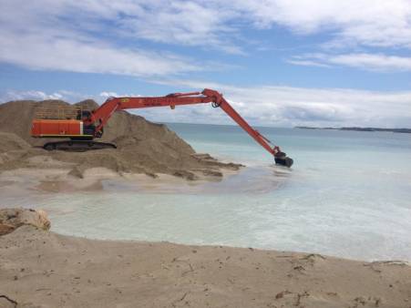 Long Reach Excavators