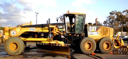Caterpillar 14M Grader for hire