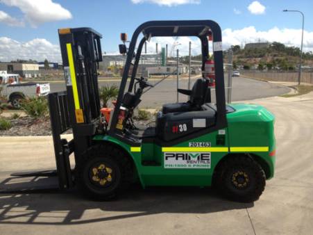 Forklift - 3.5t - 3.0m - Diesel for hire