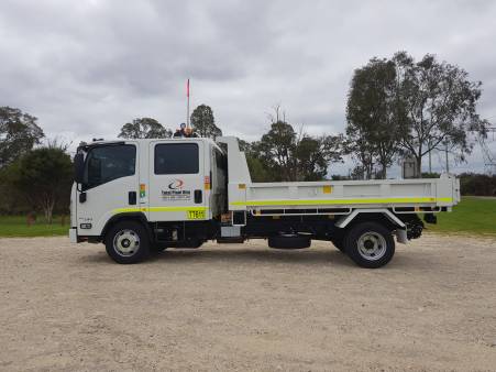 Tray Truck / Tilt Tray Truck