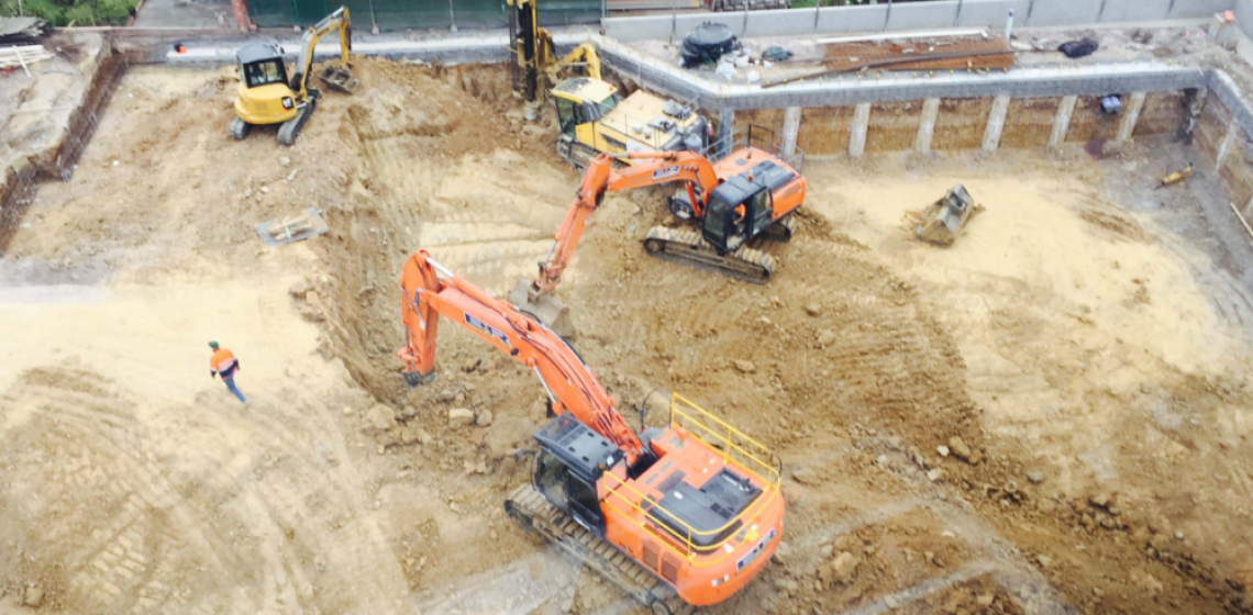 B & R Transport  Equipment & Plant Hire
