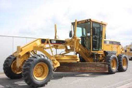 Caterpillar 12H Grader for hire