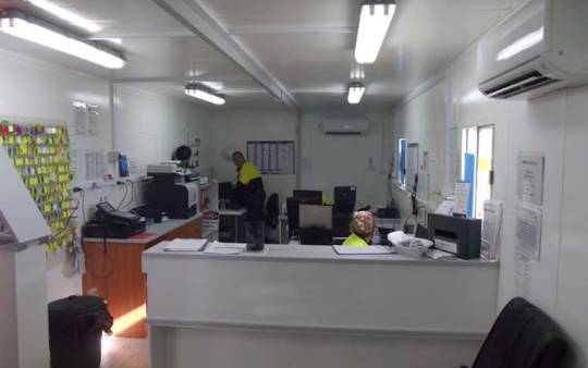 Portable Office / Change Room / First Aid Room for hire