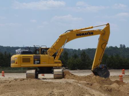 49 Tonne Excavator for hire
