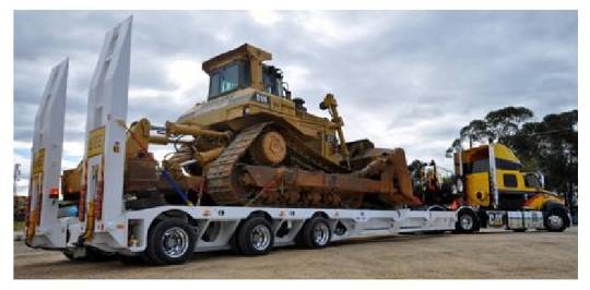 50 Tonne Float Hire - Mike's Lifting Solutions & Services - Felix ...