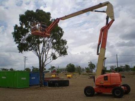 Knuckle Boom Lift / Cherry Picker (61 - 70ft) for hire