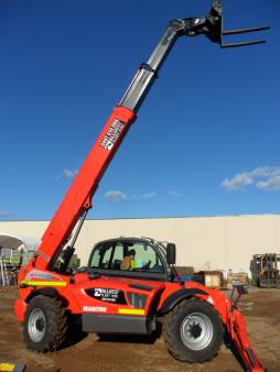 Dynapac 19 Tonne Smooth Drum Roller for hire