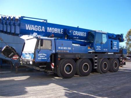 Liebherr LTM 1090/2 90 Tonne Crane for hire