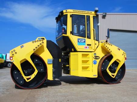Bomag BW 211 D4 11 Tonne Smooth Drum Roller for hire