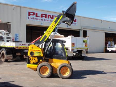JCB Robot 160 Rubber Wheel Skid Steer for hire