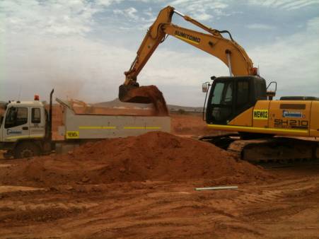 2007 Sumitomo SH210-5 21 Tonne Excavator for hire