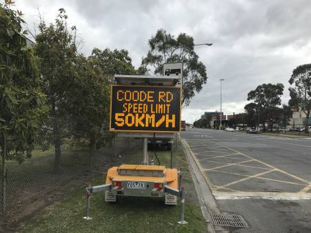 Speed advisory Signs or VSLS for hire