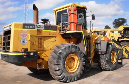 Komatsu WA500 Front End Loader for hire